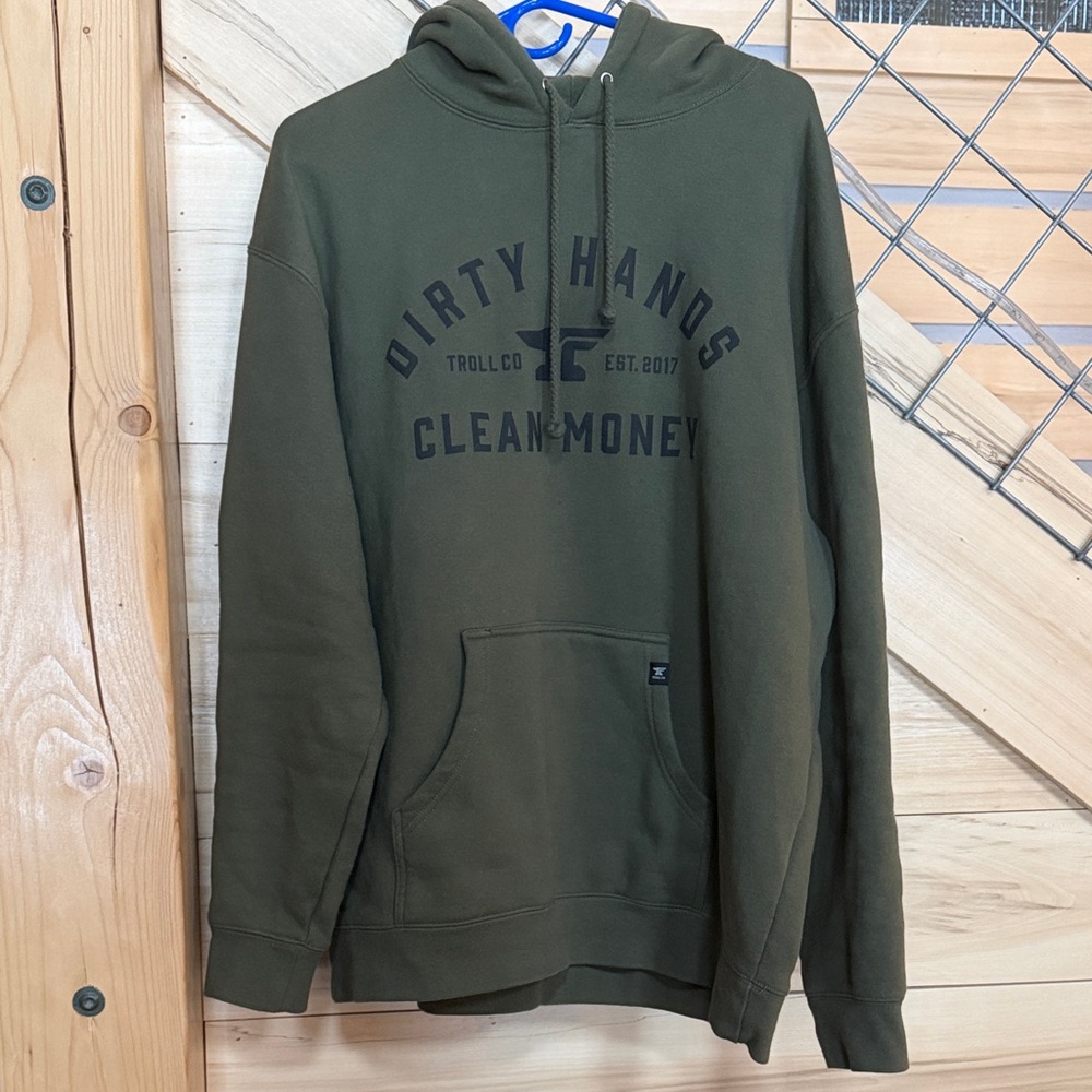 Men’s Dirty Hands Clean Money Sweatshirt